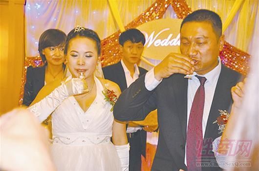網(wǎng)傳昆明筇竹寺方丈私自還俗完婚 網(wǎng)傳昆明筇竹寺方丈私自還俗完婚