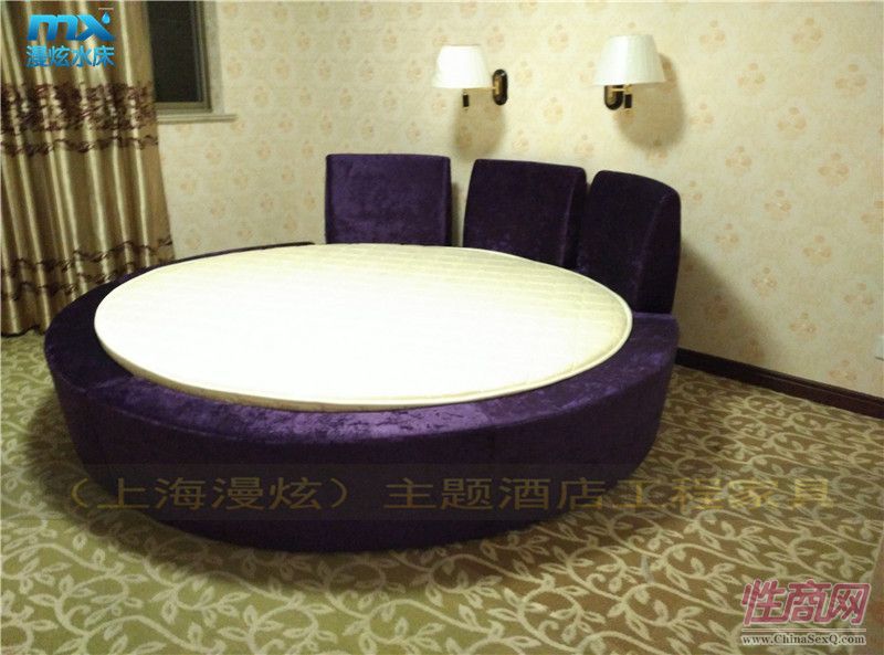 上海情趣家具-情趣電動(dòng)紅床-情侶雙人水床-性愛圓床-性愛家具2
