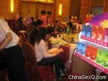��һ�y(t��ng)֮ҹ���ƕ�(hu��)�F(xi��n)��(ch��ng)