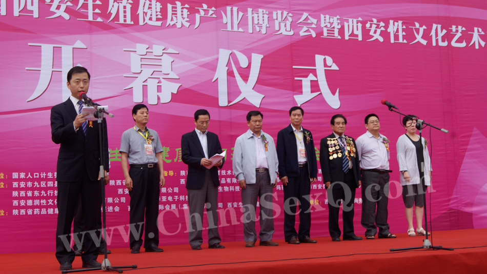 2013�����Բ����_Ļʽ����Ո�˱����I(y��)��(n��i)���e