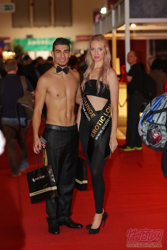 2015�����ֳ���չVENUS�Ը�ģ�أ�2���DƬ1