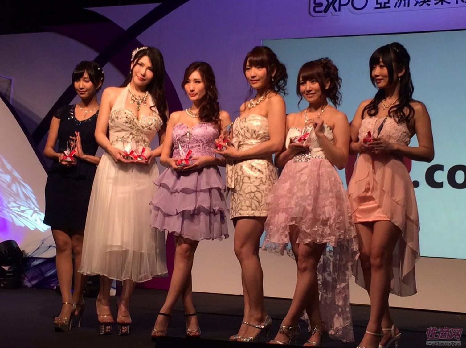 2015亞洲娛樂博覽(澳門)女優(yōu)組團助陣圖片29