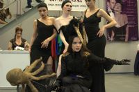 xShow���_˹����չ���y��04