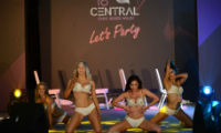2018�׌���۳���չ18+ Central�����ʼ��\