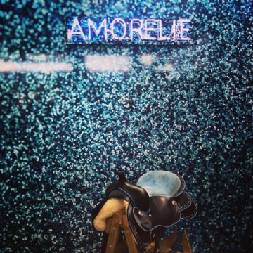 ��AMORELIE