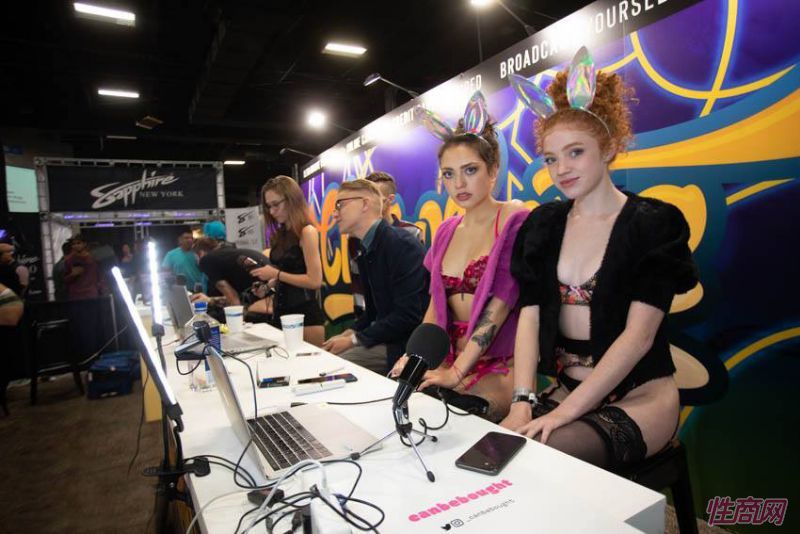ҕ�lֱ��ƽ�_Sapphire