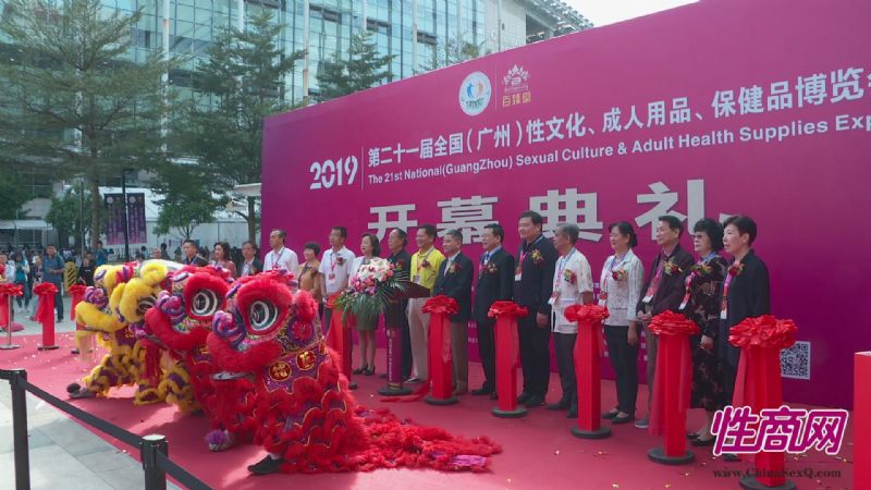 �ИI(y��)��(zhu��n)�ҡ��I(l��ng)��(d��o)��չ��(hu��)����
