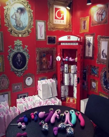 2019���_˹����չEroExpo�A�M�]Ļ�@չ�̺��u�DƬ40