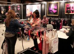 ����AltitudeIntimates��Ȥ��(n��i)��չ���ʼ��\02�DƬ56