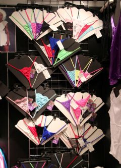 ����AltitudeIntimates��Ȥ����չ���ʼ��\01�DƬ38