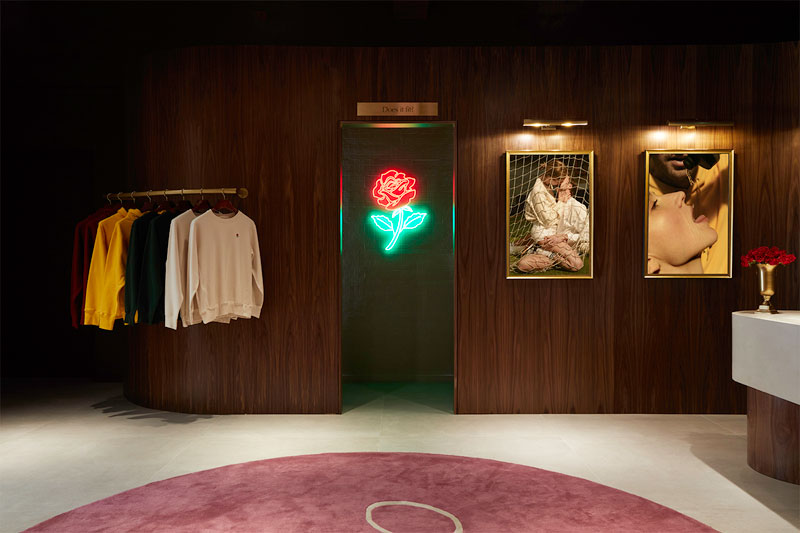 �OӋ��˾Ringo Studio�����\�����}��Ȥ��Ʒ�̵�