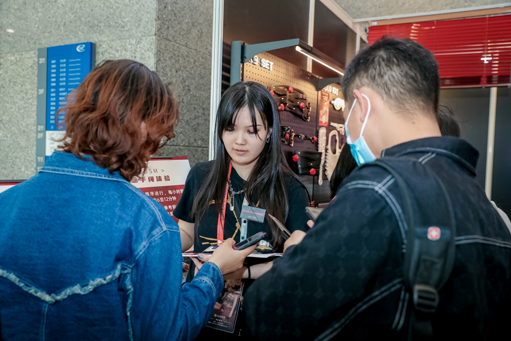 2023�Ϻ���(gu��)�H��Ȥ����չAPIExpo����ǢՄ��2���DƬ14