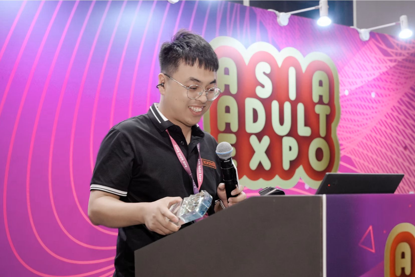 2025��ہ��޳��˲��[AsiaAdultExpoչ���(b��o)���DƬ29